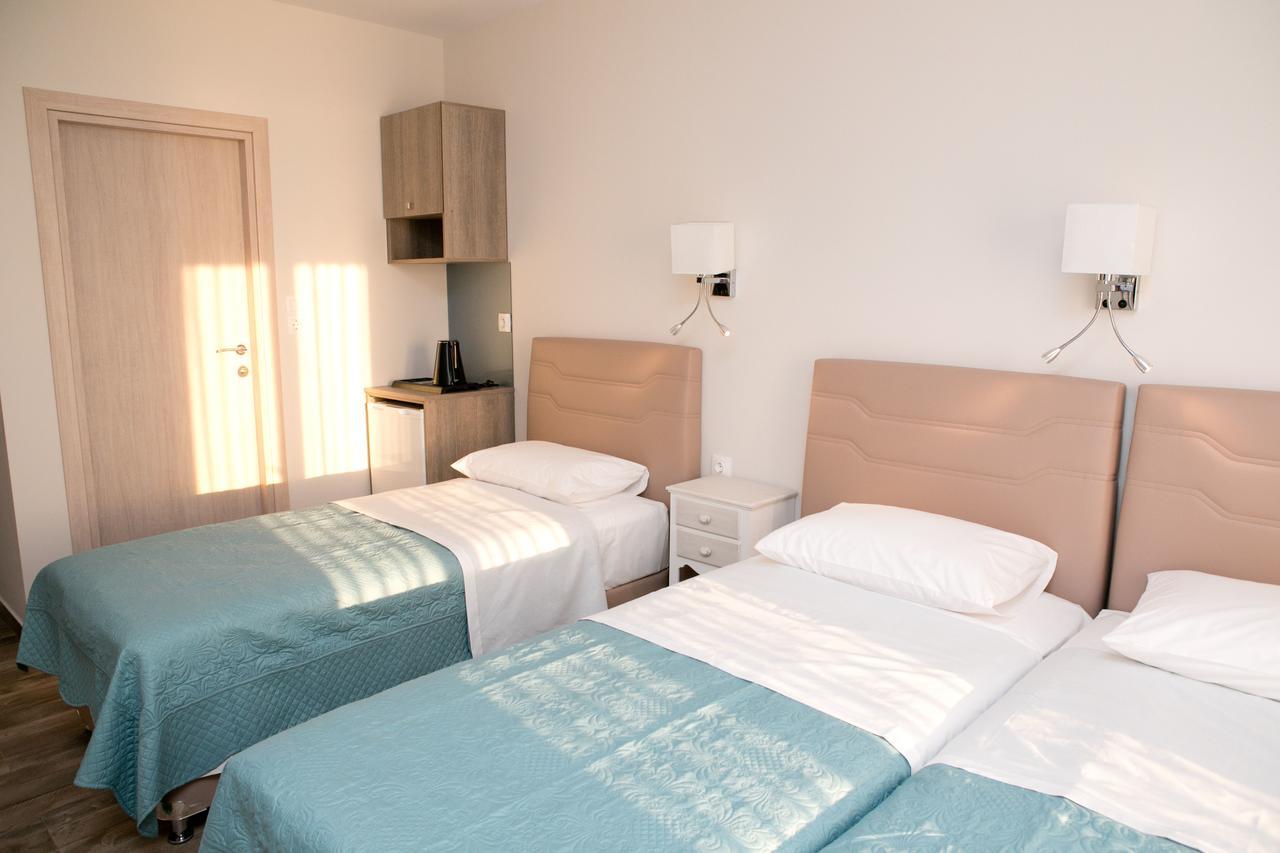 Hyperion Hotel Миртеа Экстерьер фото