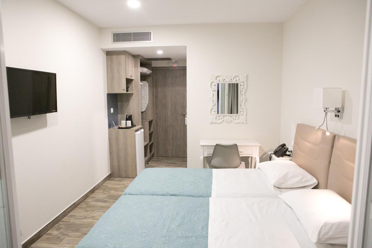 Hyperion Hotel Миртеа Экстерьер фото