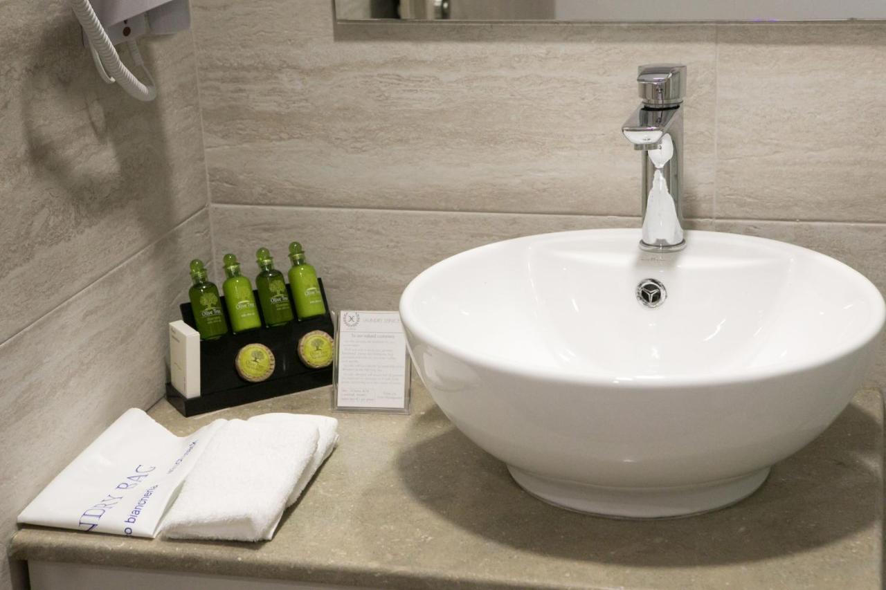 Hyperion Hotel Миртеа Экстерьер фото